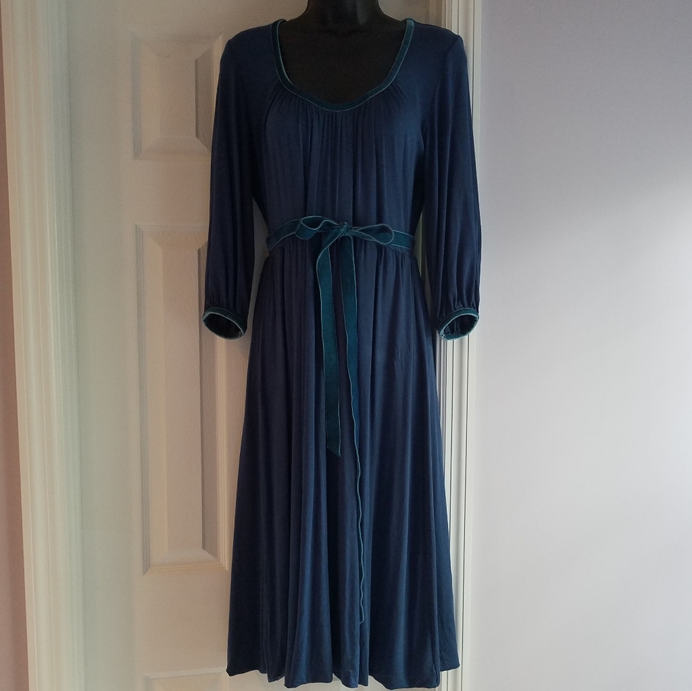 Boden Midi Dress with velvet accents, sz 10 US